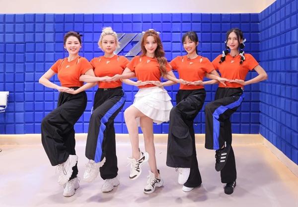 Cuộc sống của Thái Trinh 4 năm sau khi chia tay vũ công Quang Đăng-9