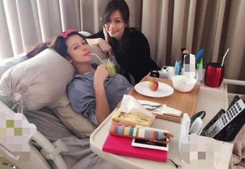 Từ Nhược Tuyên trước khi ly hôn: Nuôi 2 con riêng, gồng gánh số nợ lên đến nghìn tỷ thay chồng-4