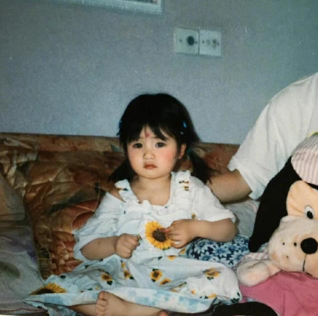 Ảnh ngày bé của Bạch Lộc: Nhan sắc cực đáng yêu, ghép cạnh Trương Lăng Hách hợp không tưởng-3