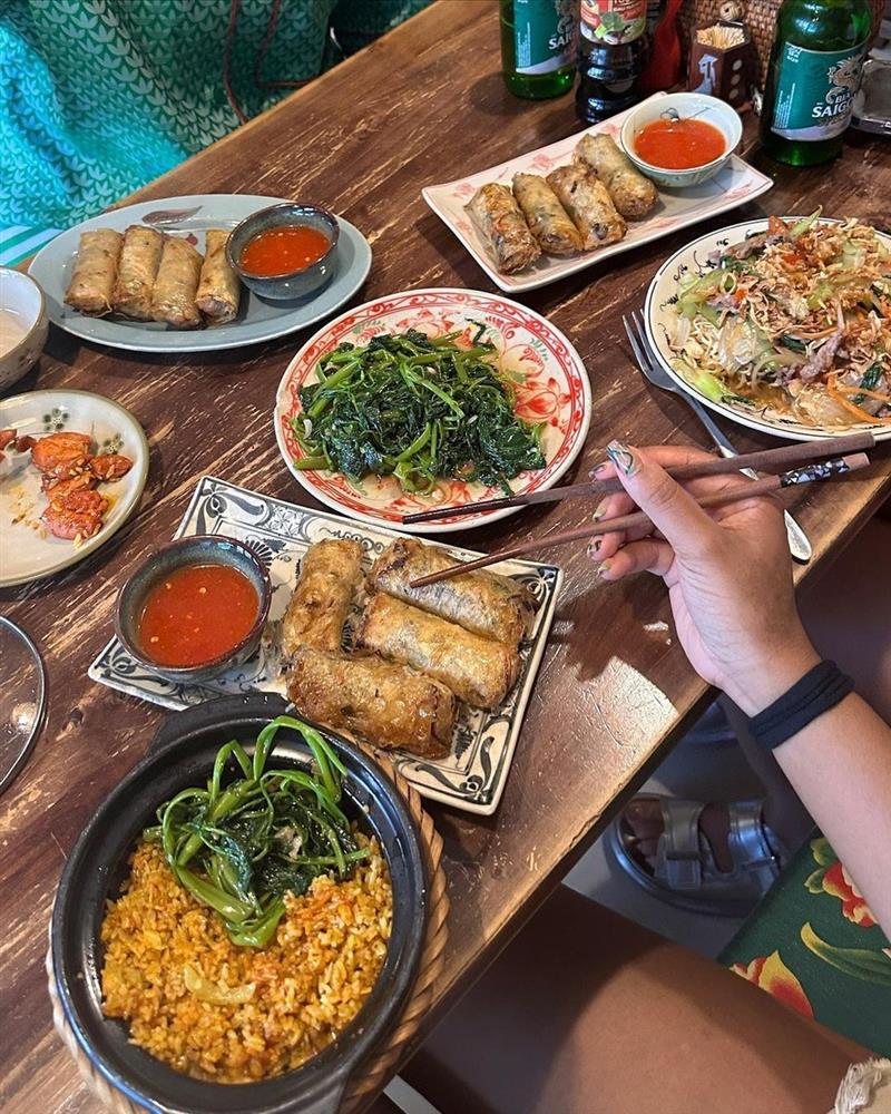 Bất ngờ với lý do vị khách Tây quay lại Hà Nội nhiều lần không chán-2