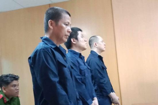 Ngụy trang gần 100kg ma túy trong sọt mắm cá, 3 người lãnh án tử hình