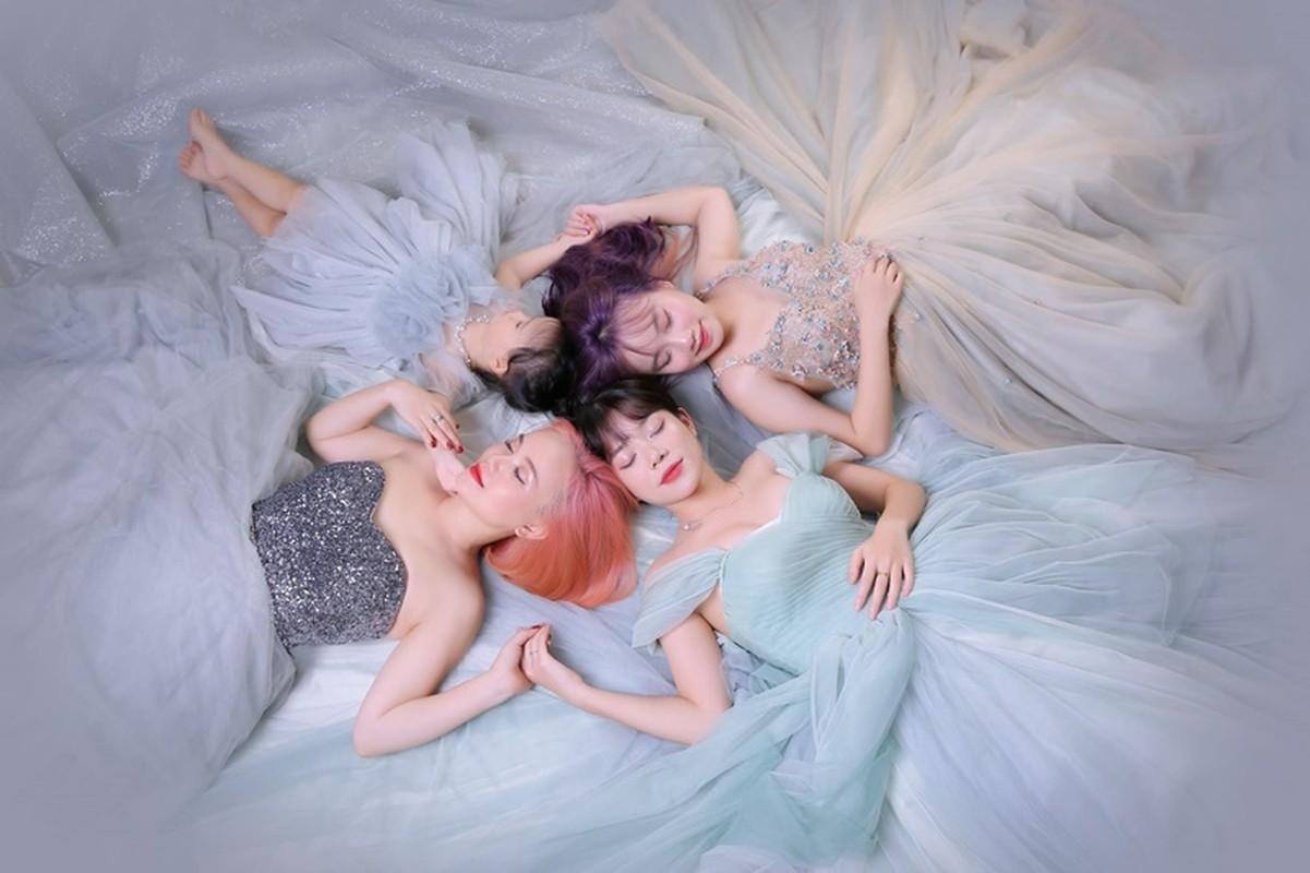 Tình duyên lận đận nhưng diễn viên Hoàng Yến có lộc đường con cái: Cả 3 cô con gái đều xinh xắn, tài năng, yêu thương mẹ-8