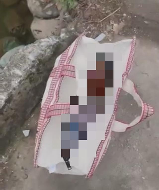 Mẹ đẻ mang con sơ sinh dàn dựng cảnh bị bỏ rơi giữa trời giá lạnh để kêu gọi tiền từ thiện: Đáng thương hay đáng trách?-2