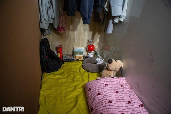 Cận cảnh bên trong hộp ngủ chỉ rộng 1,5-2m2 ở Hà Nội