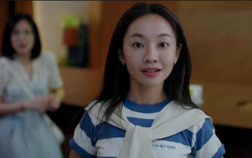 Khán giả hụt hẫng khi Huyền Lizzie thay thế Hoàng Hà Chúng ta của 8 năm sau-6