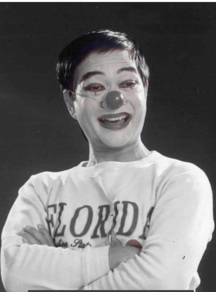 Phúc Dzĩ - nghệ sĩ kịch câm hàng đầu Việt Nam - qua đời ở tuổi 79-1