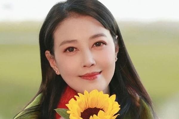 Châu Hải My qua đời gây chấn động showbiz-7