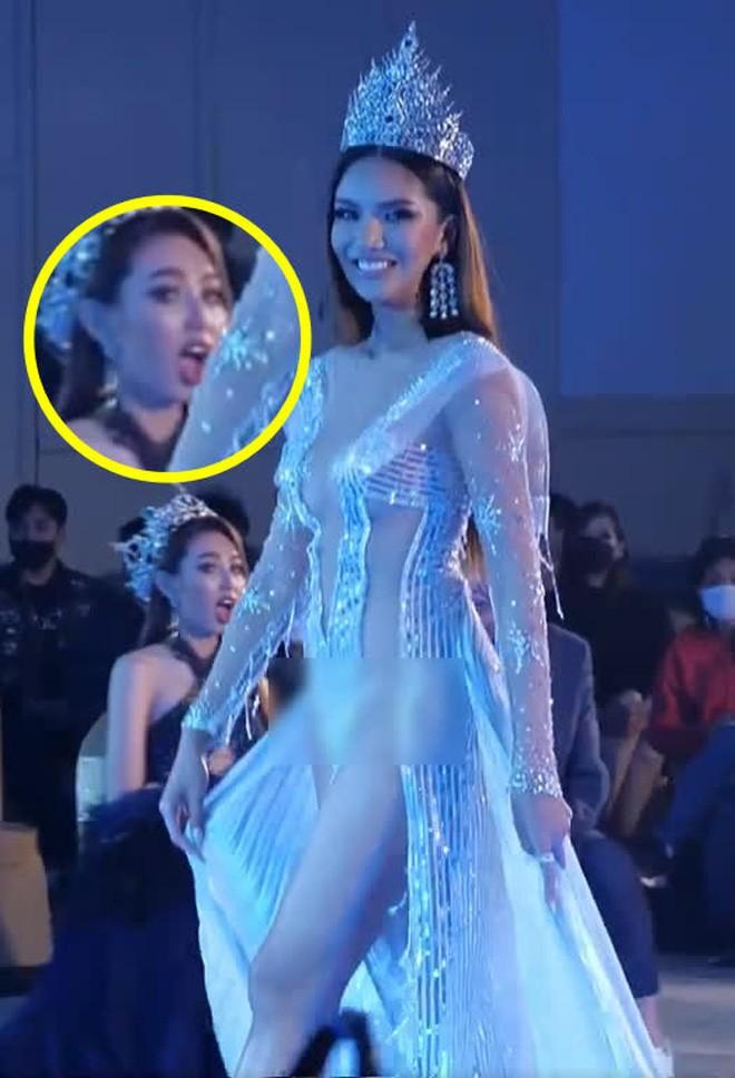 Thí sinh Miss Grand Myanmar lộ nội y kém duyên khi diễn dạ hội trên sân khấu-5