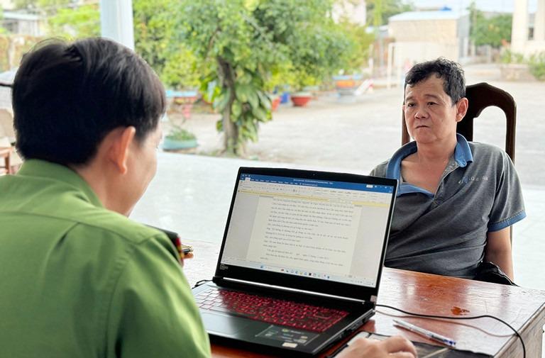 Rủ nhau đi uống nước, người chồng bất ngờ sát hại vợ giữa đường-1