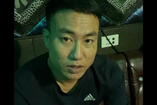 Bắt quả tang 10 nam, nữ thanh niên bay lắc trong quán karaoke