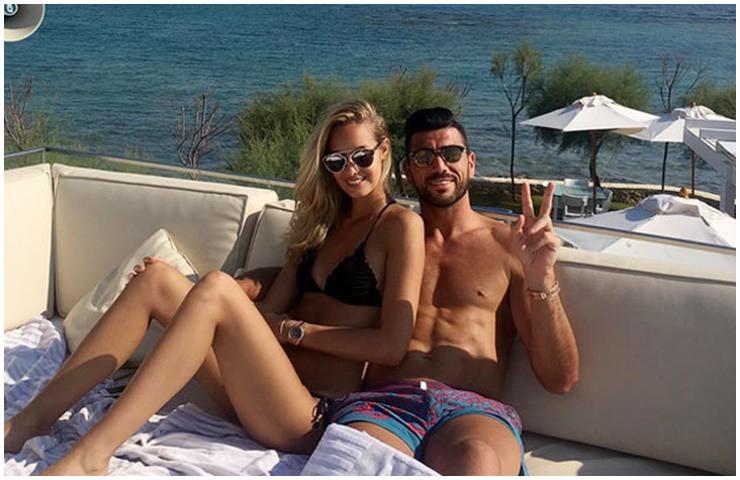 Loạt cầu thủ khoe body 6 múi khi đi biển, thiêu đốt mọi ánh nhìn, ai hấp dẫn nhất?-8