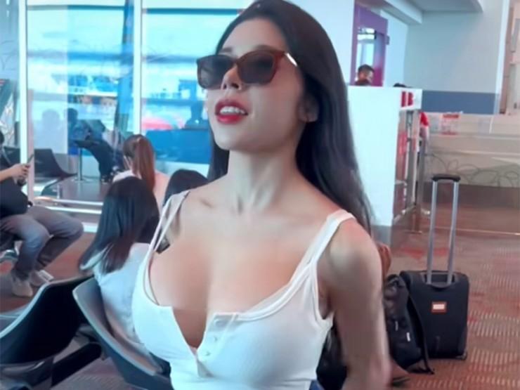 Lý do biến chị em thành thảm họa sân bay vì 1001 kiểu mặc dễ gây chú ý-12