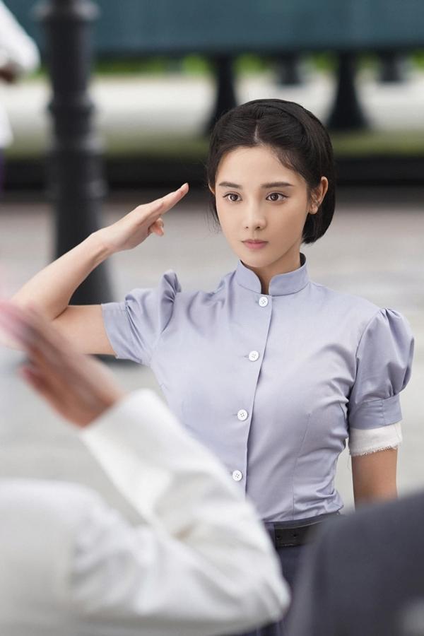 Phim có Bành Tiểu Nhiễm mới lên sóng đã chạm đỉnh, dù từng là con ghẻ không đài nào dám mua-2