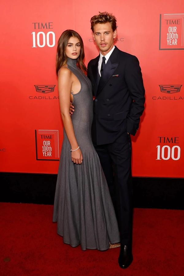 Những cặp sao Hollywood ăn mặc sành điệu nhất năm 2023-6