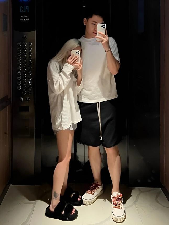 Chồng sắp cưới của streamer Linh Ngọc Đàm: Vừa đẹp trai vừa chiều bạn gái hết mực-4