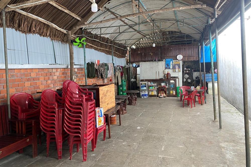 Hội An vận động 2 quán thịt chó cuối cùng chuyển đổi ngành nghề-1