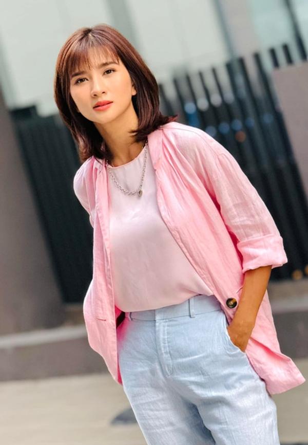 Diễn viên Kim Tuyến: Mẹ đơn thân gợi cảm, nhận danh hiệu NSƯT ở tuổi 36-2