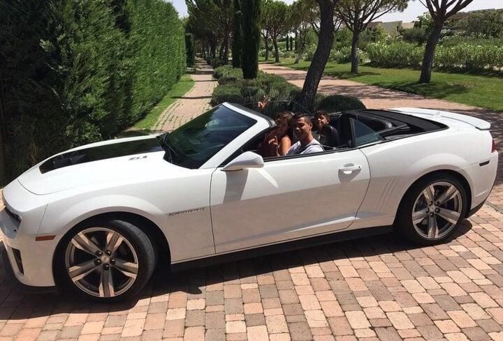 Chi tiết dàn siêu xe chất nhất giới cầu thủ của Cristiano Ronaldo-10