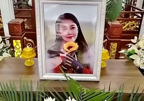 Những hình ảnh đầu tiên trong lễ tang của diễn viên Châu Hải My-3
