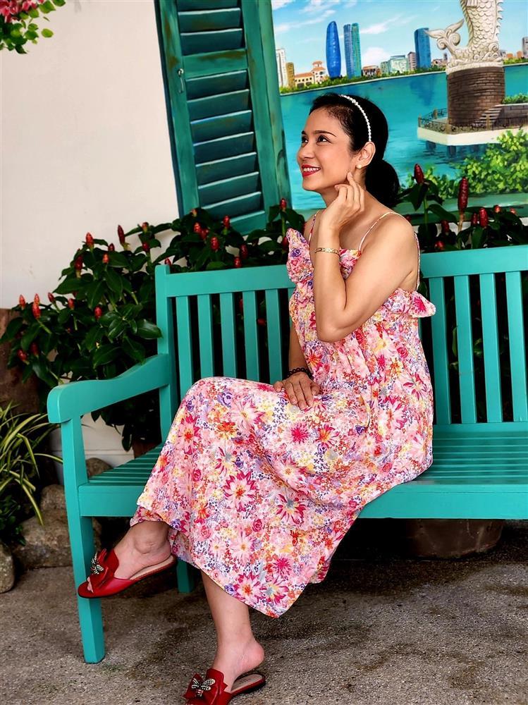 Cuộc sống của Người đẹp Tây Đô sau một năm tuyên bố giải nghệ-9