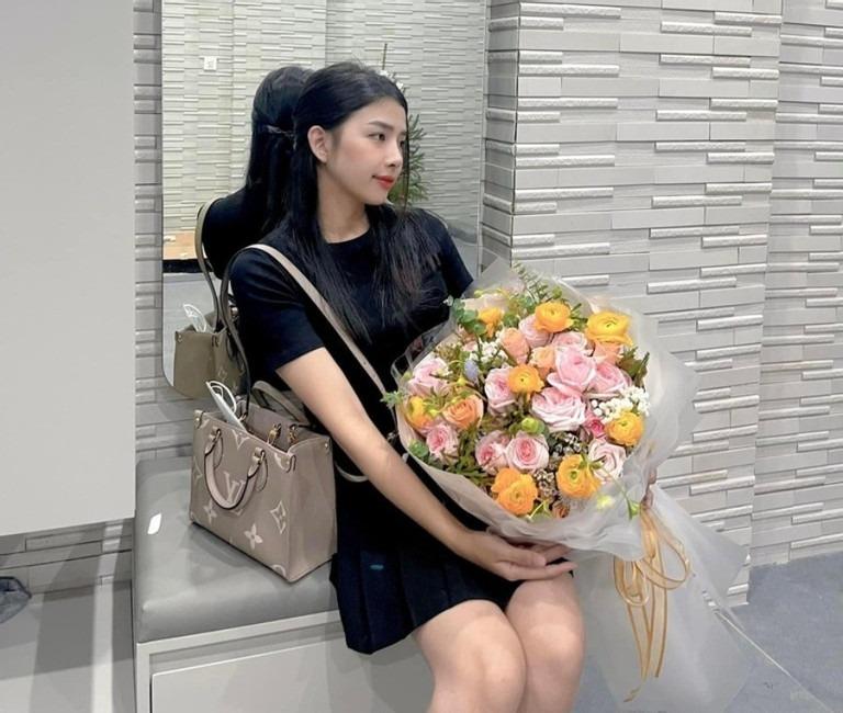 Cận cảnh căn nhà 3 tầng mới xây của tác giả Ngày Chưa Giông Bão và vợ hotgirl-3