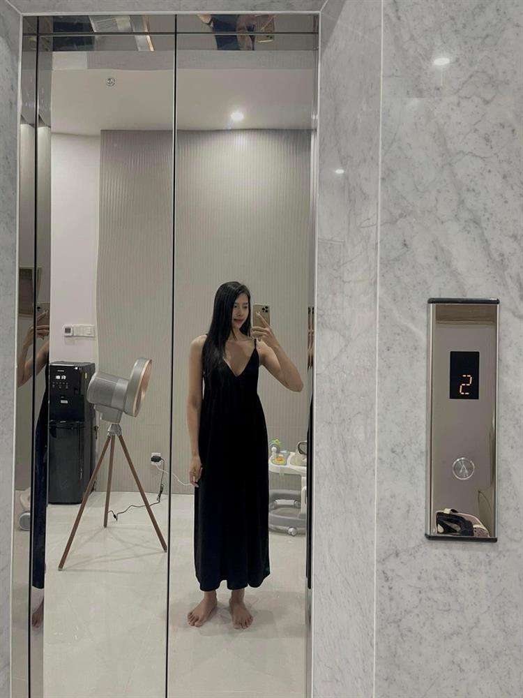 Cận cảnh căn nhà 3 tầng mới xây của tác giả Ngày Chưa Giông Bão và vợ hotgirl-16