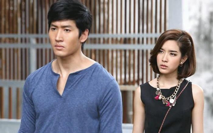 Đến quán ăn của chồng, tôi choáng váng vì cách anh phục vụ-1