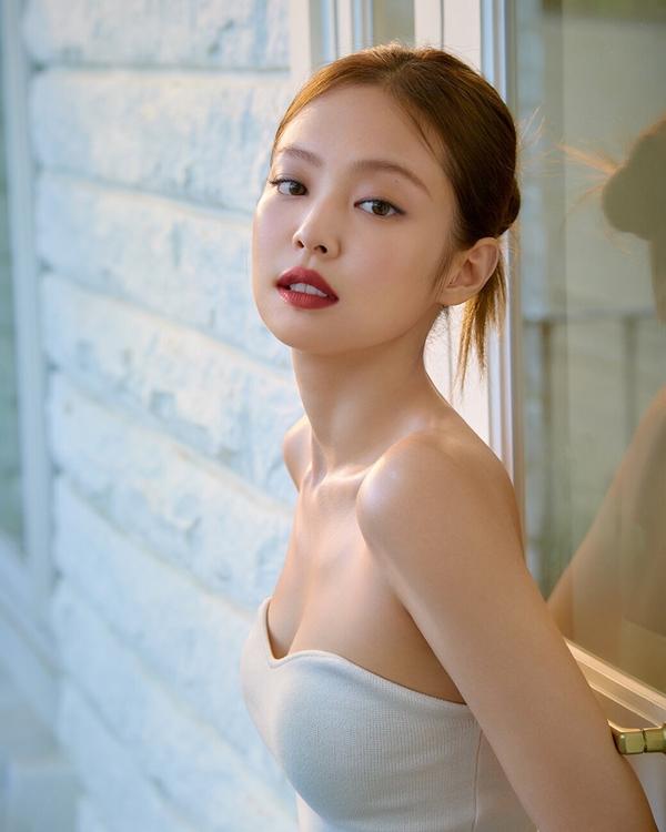 Jennie gia nhập câu lạc bộ tỷ stream, tất cả nhờ nhạc phim của The Weeknd?-1