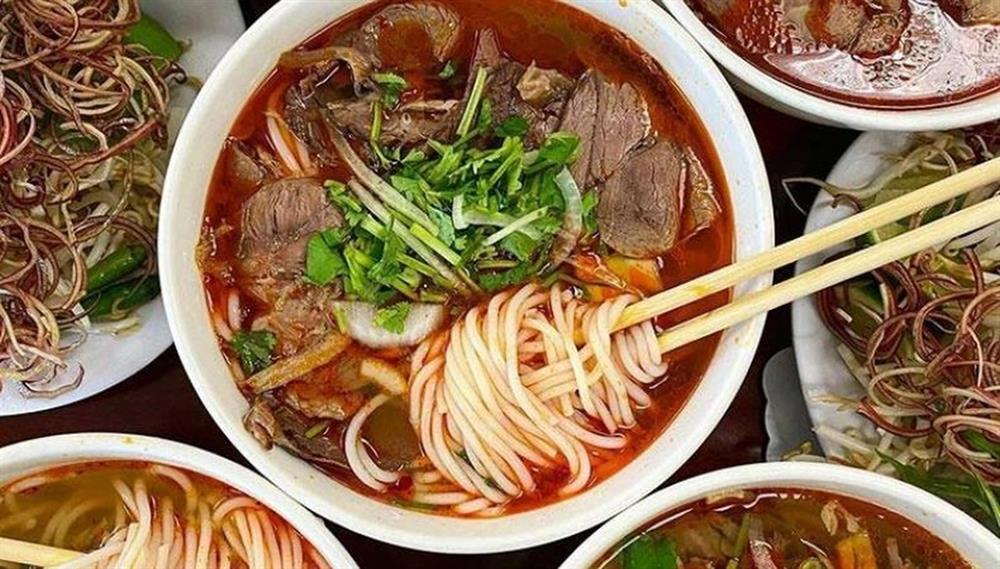 Phở, bún chả, nem rán giúp ẩm thực Việt xếp cao ở Top ngon nhất thế giới-2