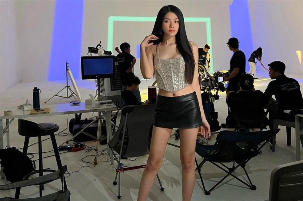 Nhan sắc ngọt ngào của hot girl Việt kiều được gia đình ủng hộ chuyển giới-7