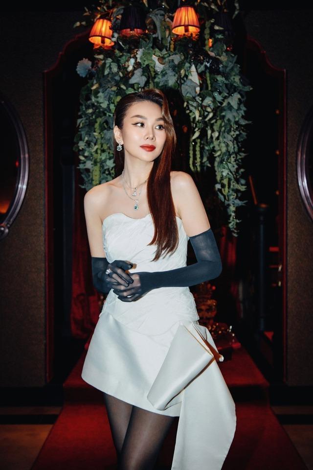 Sau cưới, Thanh Hằng gầy đi trông thấy-4