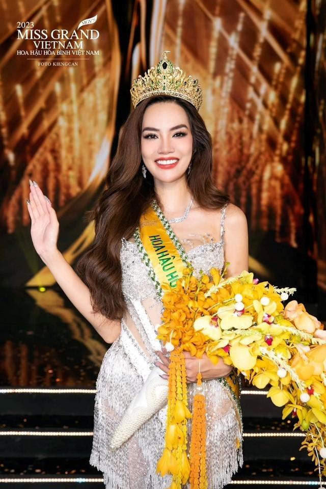 Công ty quản lý Hoa hậu Lê Hoàng Phương phản hồi vụ bệnh viện thẩm mỹ đòi bồi thường 10 tỷ đồng-3