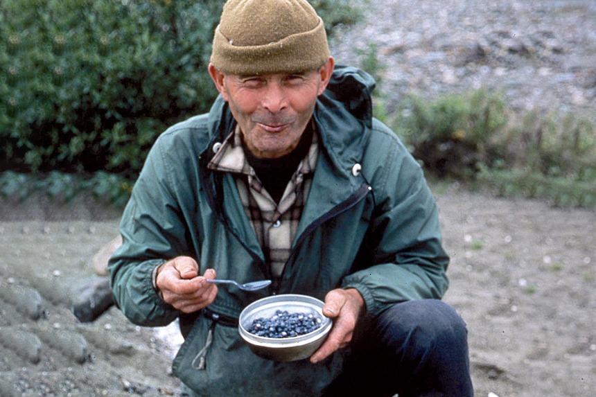 Robinson ngoài đời thực: Một mình sinh sống nơi hoang dã suốt 30 năm trước khi ra đi ở tuổi 83-5