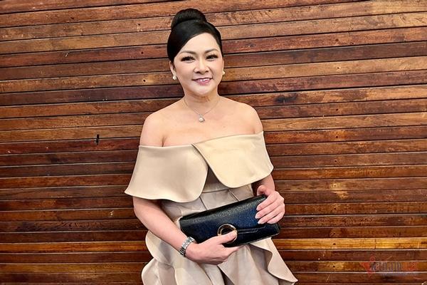 ‘Hoa khôi bolero’ bị bạn lừa tiền, tình duyên lận đận, 33 tuổi vẫn sợ yêu-7