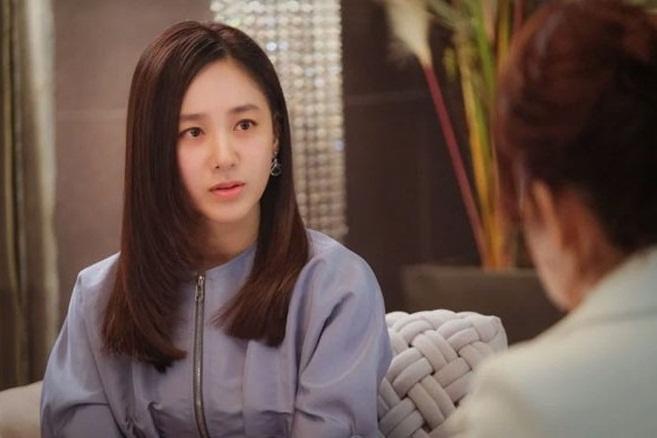 Cách chị dâu đối xử với người chồng tàn tật khiến tôi thương xót-1