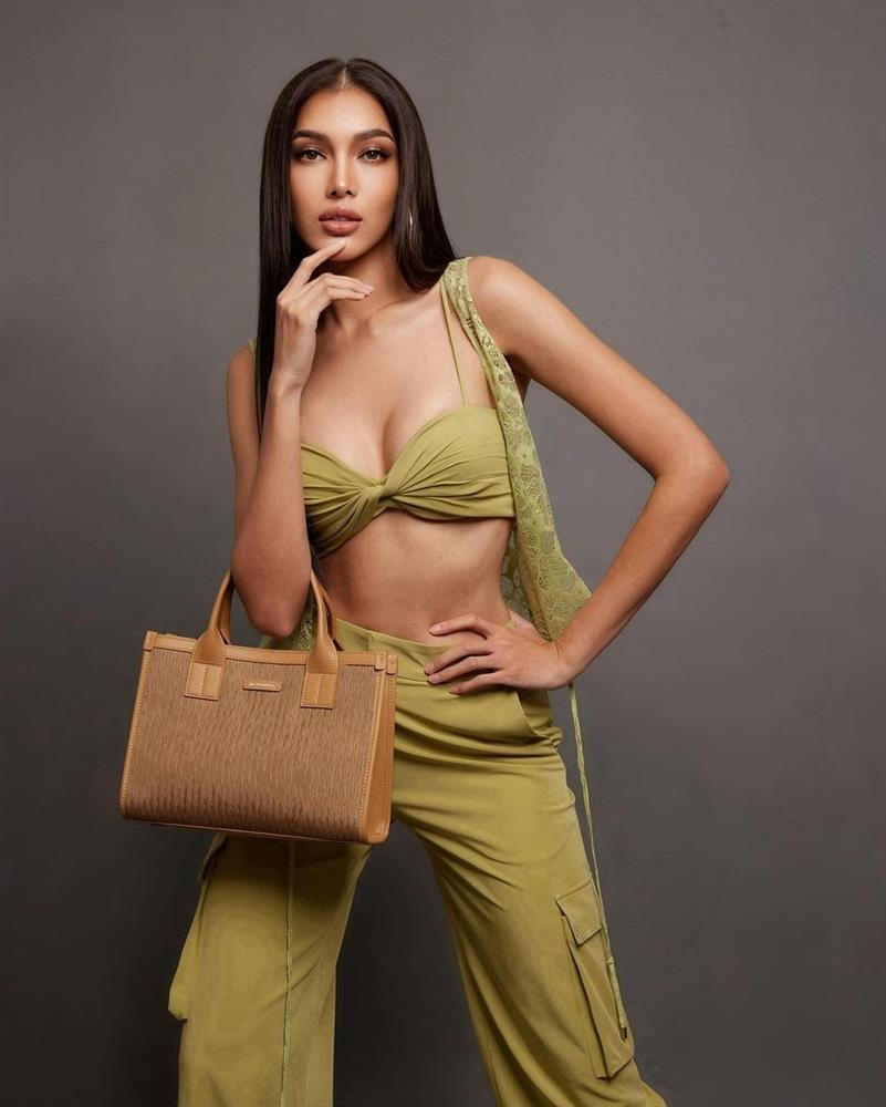 Phong cách gợi cảm và dáng vóc nóng bỏng của Hoa hậu Liên lục địa 2023-8