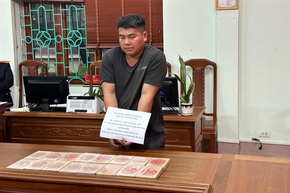 Phá chuyên án ma túy, bắt 2 đối tượng, thu giữ 16 bánh heroin-1