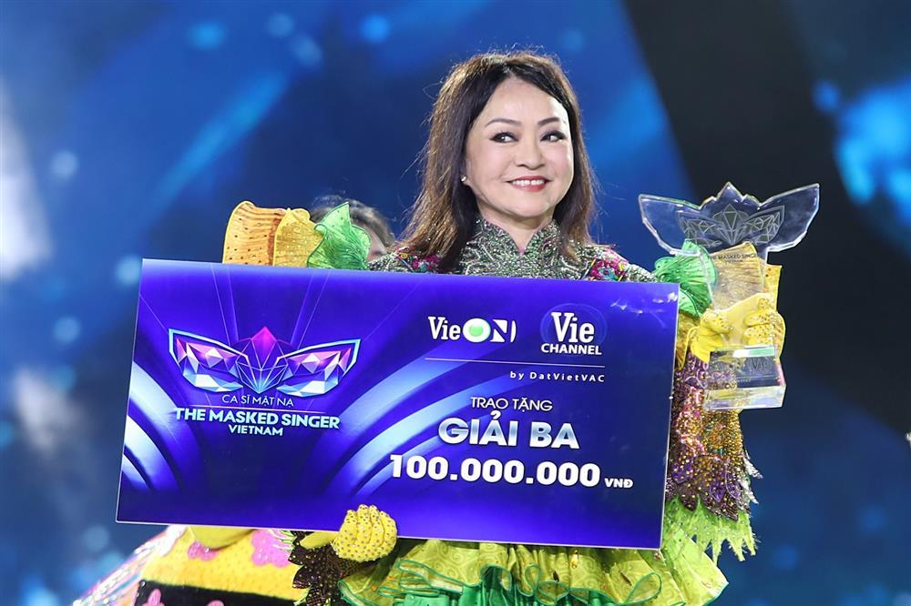 Voi Bản Đôn Anh Tú đăng quang Ca sĩ mặt nạ mùa 2, Trấn Thành nhận cúp Tai Vàng-6