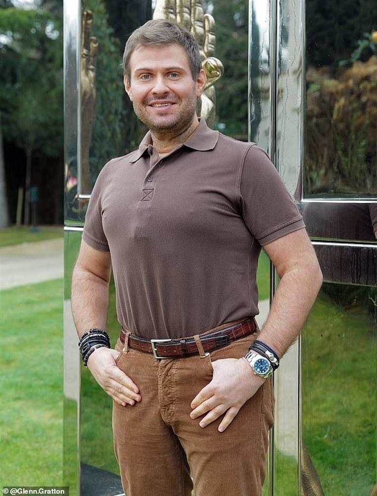 Chồng cũ của người mẫu Nga nhắn nhủ Tom Cruise: Yêu cô ấy tốn đấy-3