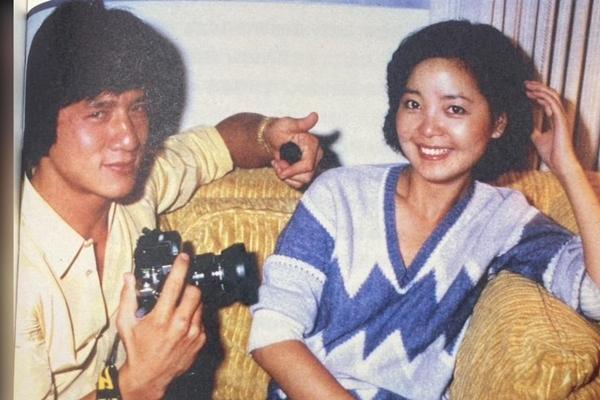 Thành Long vướng vào vụ phân biệt chủng tộc với cầu thủ ngoại hạng Anh-3