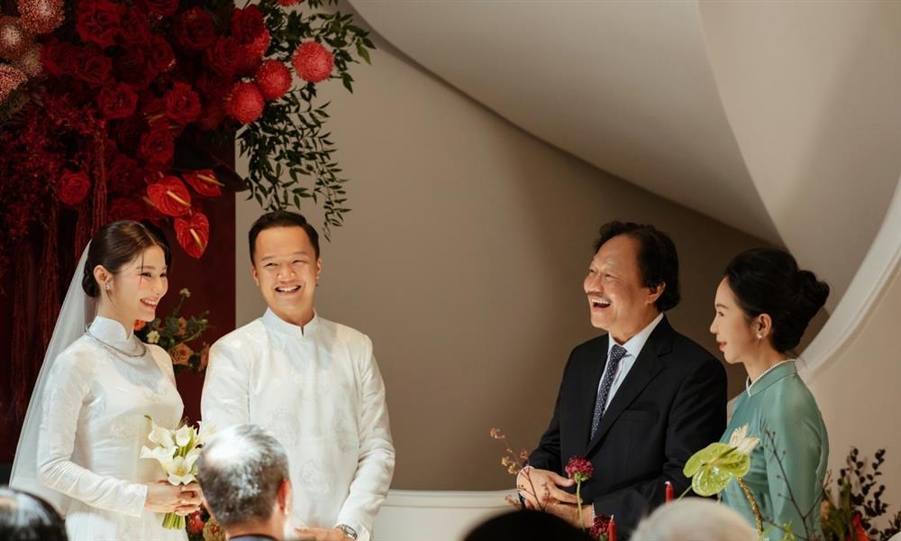 Diễm My 9x nhận quà cưới cực khủng từ bố mẹ chồng, lời dặn dò cảm động của bố ruột-4