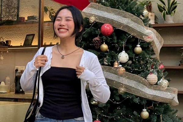 Phương Mỹ Chi xuất hiện rạng rỡ trên thảm đỏ sau tin đồn thất thiệt-12