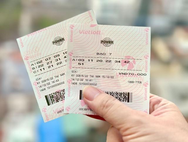 Cuối tuần giải độc đắc hơn 32 tỷ Vietlott đã tìm về chủ nhân, càng về cuối năm tỷ phú xuất hiện càng nhiều-2