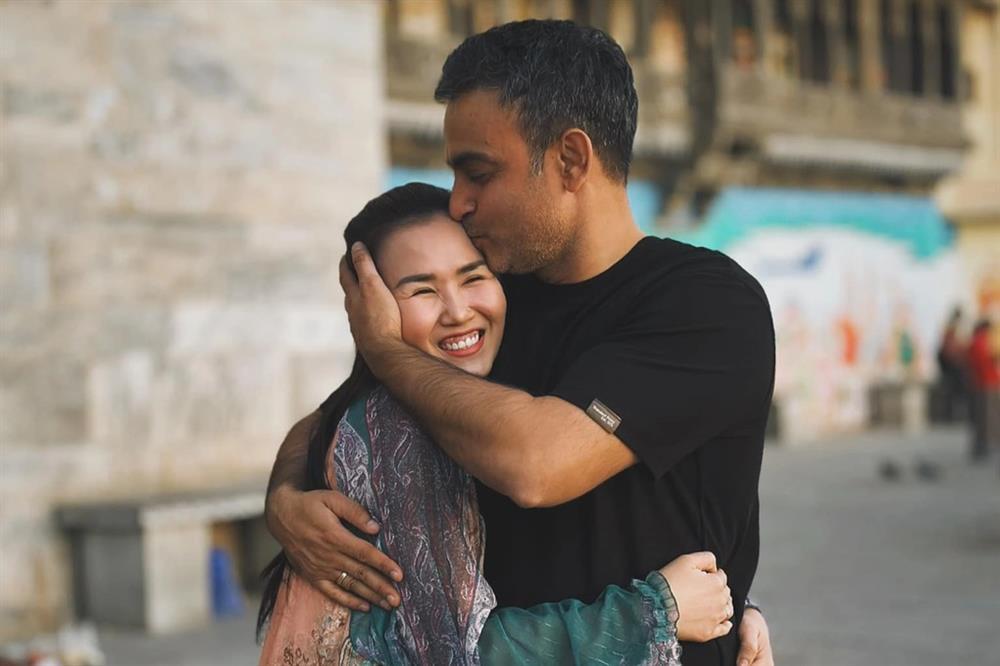 Võ Hạ Trâm: Trước khi gặp ông xã Ấn Độ, tôi từng có ý định đi tu-2