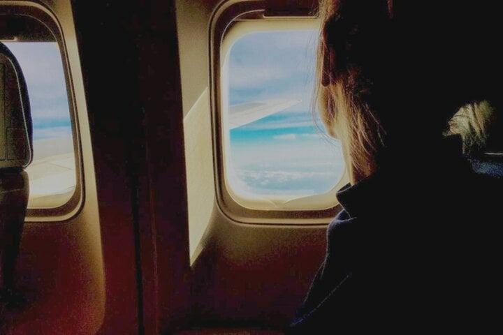 Con gái lớp 6 tuyệt thực đòi mẹ vay tiền đi du lịch nước ngoài cho bằng các bạn-1