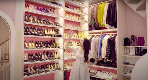 Khoe nhà lộng lẫy trước Noel, không ai qua được 2 mỹ nhân với màn flex đã mắt-11