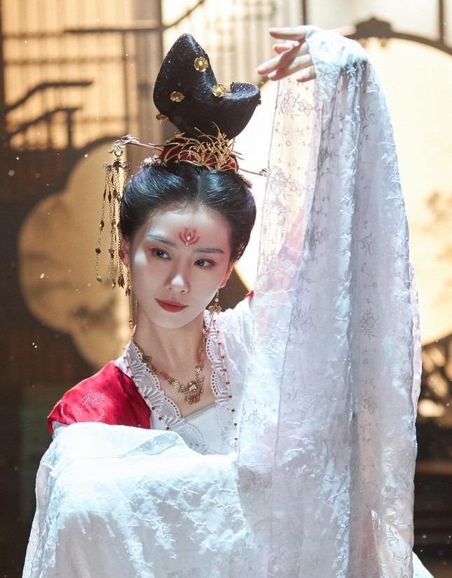 Dàn diễn viên nữ Trung Quốc đang khuấy đảo màn ảnh-1