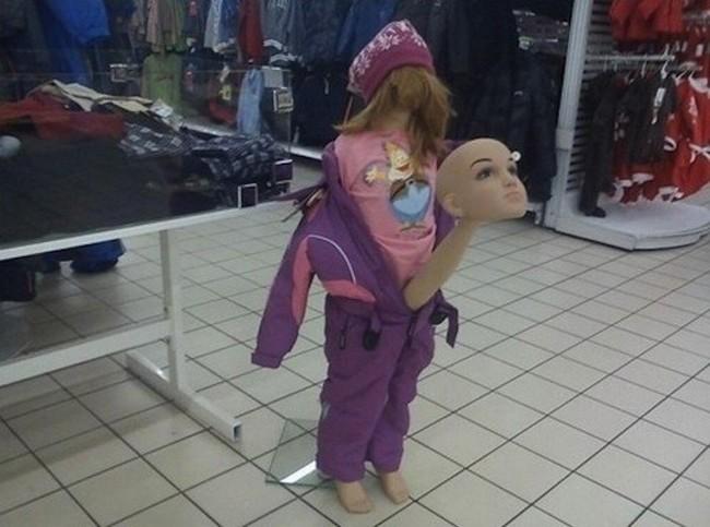 Ma nơ canh khiến khách hàng thót tim-7