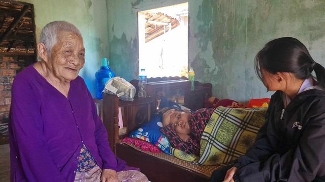 Đoạn kết đẹp cho gia đình cô bé hiếu thảo bom hàng: Người mẹ đã hồi phục, chuẩn bị xuất viện-1