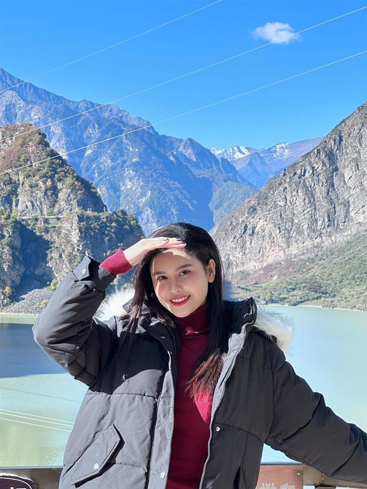 Trương Quỳnh Anh: Mẹ 1 con gợi cảm, đời tư kín tiếng sau đổ vỡ hôn nhân-7